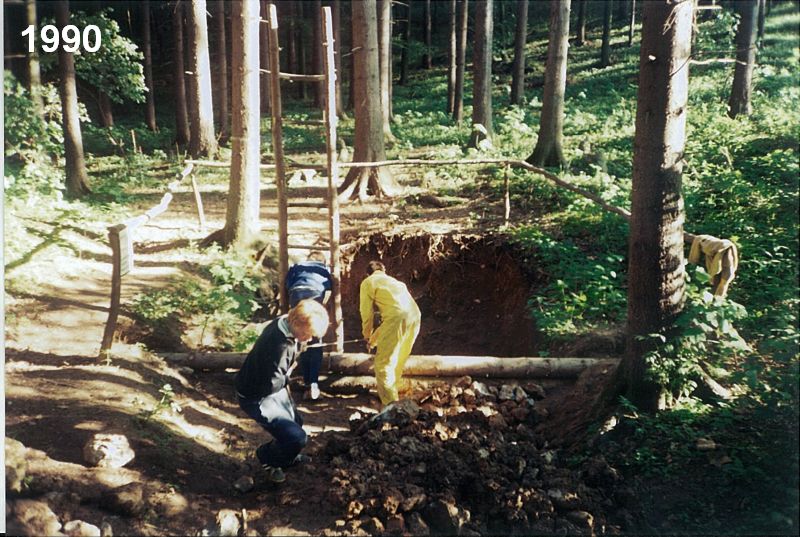 Novodvorský ponor - jeskyně Ponorný hrádek.