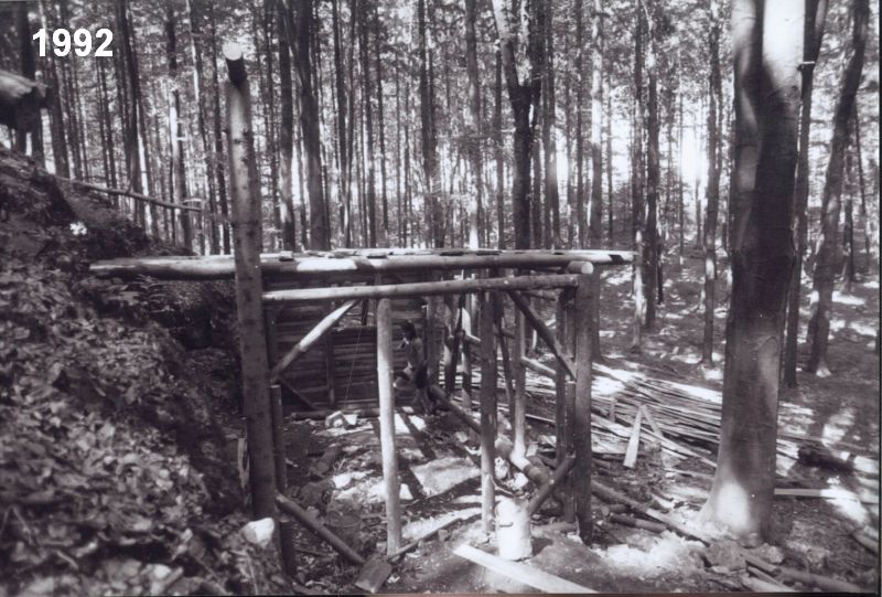 Novodvorský ponor - jeskyně Ponorný hrádek. 